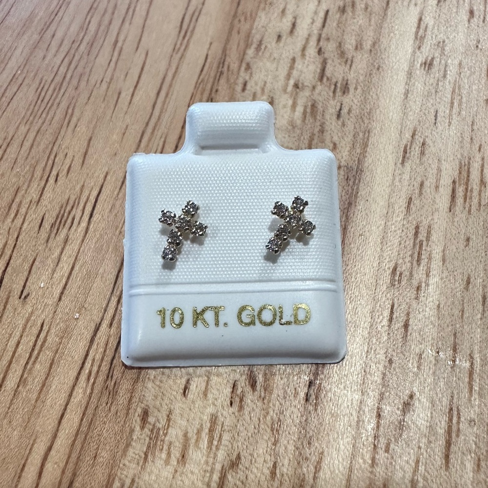 10k gold Baby earring